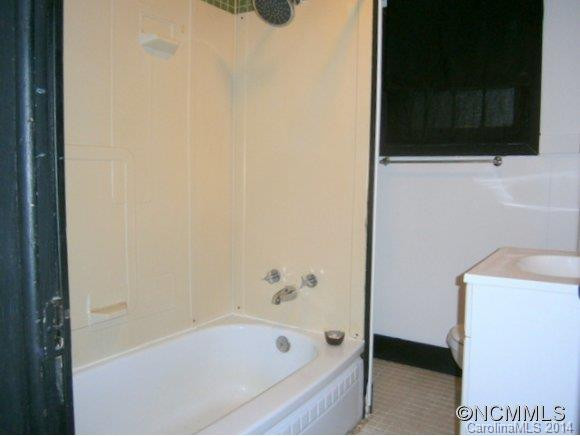 127 Jonestown - Photo 13
