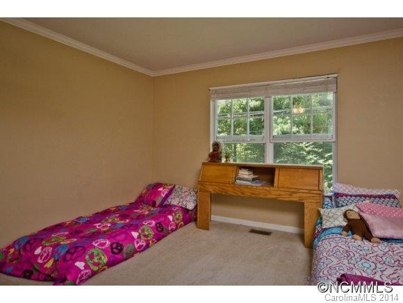 11 Willow Street - Photo 12