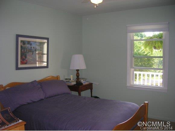 157 Rocky Shoals Lane - Photo 12