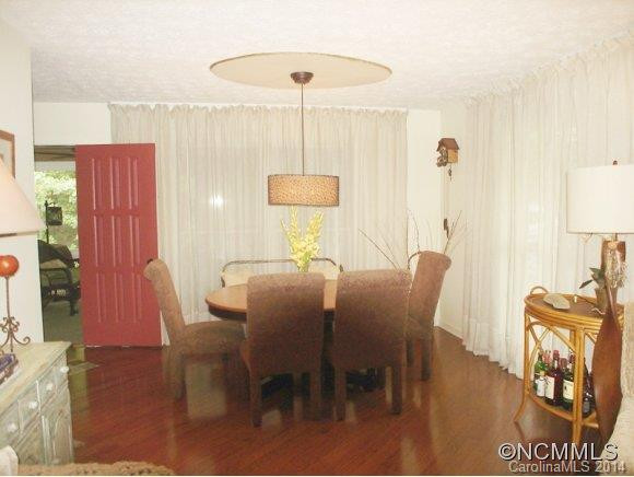 129 Brandon Road - Photo 3