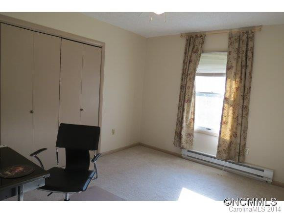 11 Stonecrest Heights - Photo 9