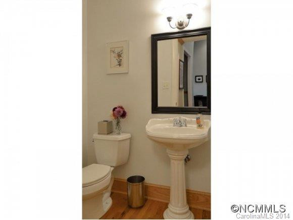 10 Hawtree Court - Photo 16