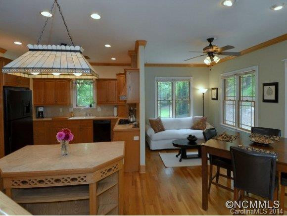 10 Hawtree Court - Photo 9