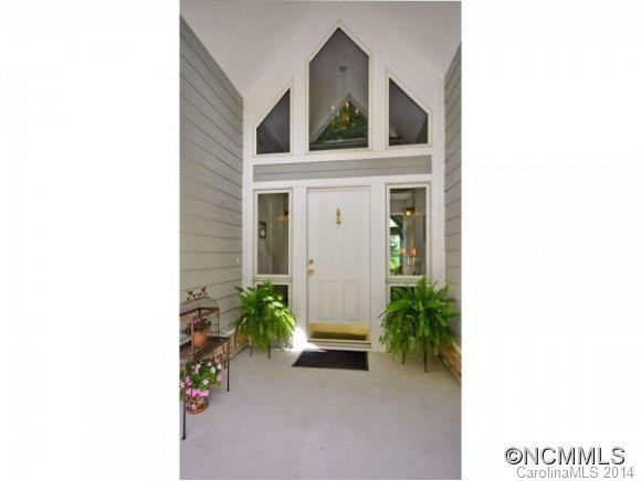 326 DAWNBROOK DRIVE - Photo 3
