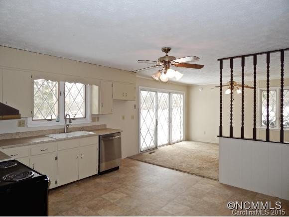 568 Long Shoals Rd - Photo 4