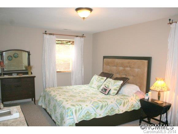 248 North Hills Drive - Photo 5