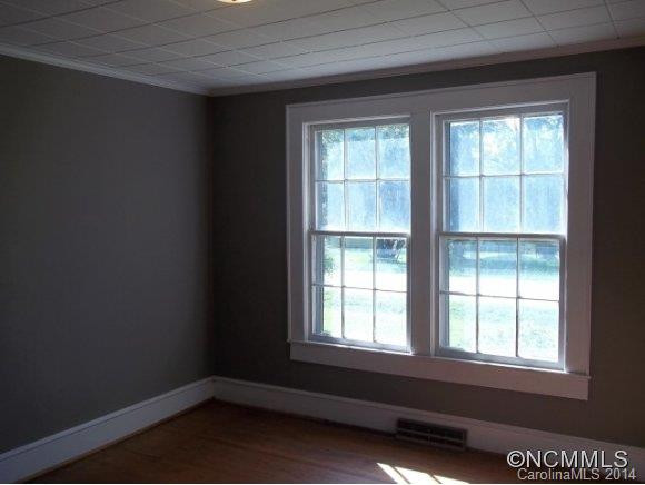 413 Harmon Street - Photo 11