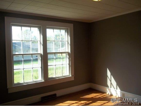 413 Harmon Street - Photo 9