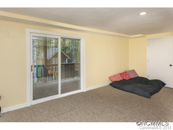 25 Connell Drive - Photo 18