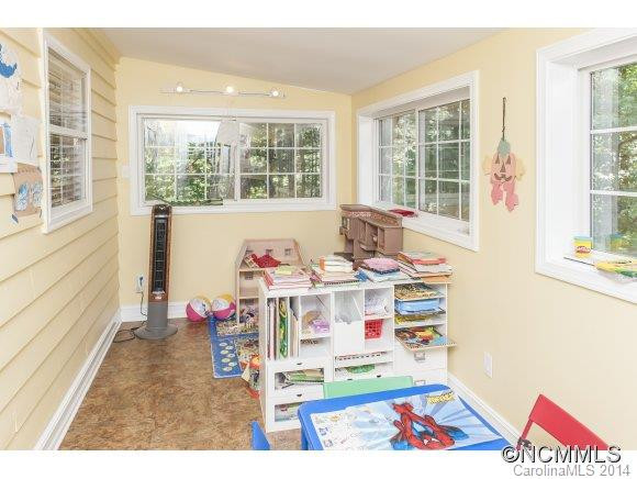 25 Connell Drive - Photo 9