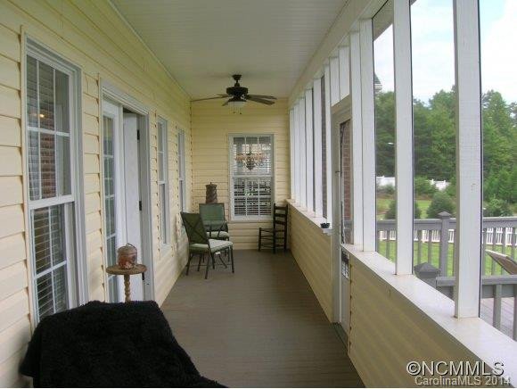 182 Kensington Drive - Photo 20