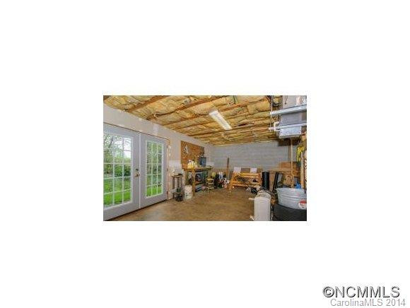 624 Enka Lake Rd - Photo 16