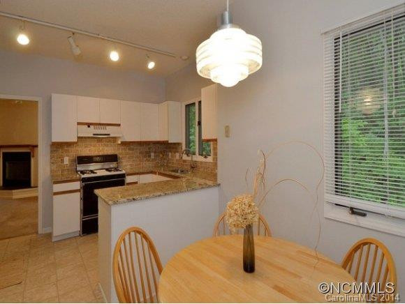 305 PINEY MOUNTAIN DR, #A-4 - Photo 3