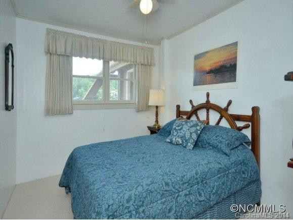 156 YACHT ISLAND DRIVE - Photo 7