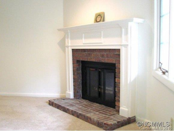 671 SOUTH HAYWOOD ST. #105B - Photo 4