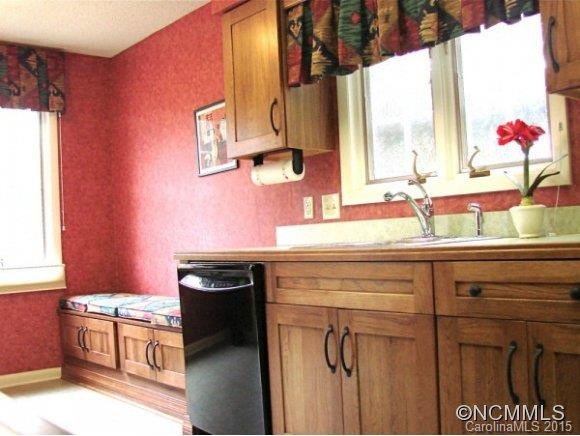 671 SOUTH HAYWOOD ST. #105B - Photo 8