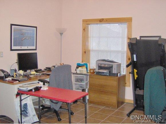 909 Ayers Mountain Road - Photo 14