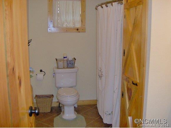 909 Ayers Mountain Road - Photo 16