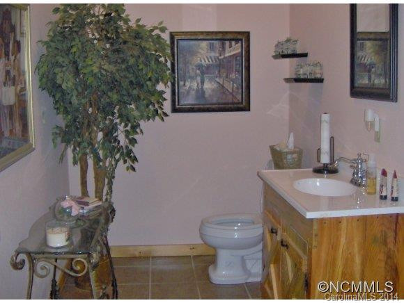 909 Ayers Mountain Road - Photo 17