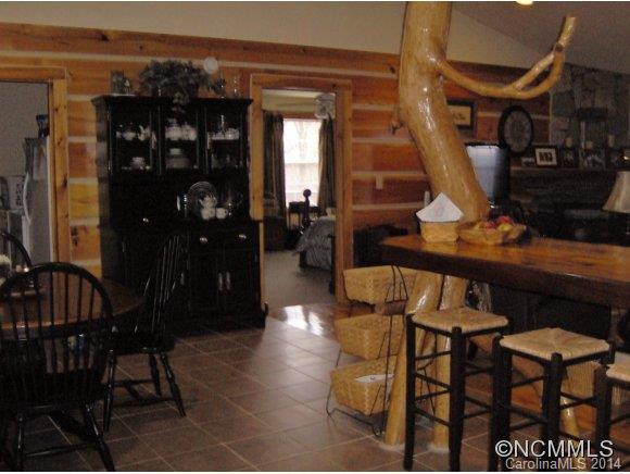 909 Ayers Mountain Road - Photo 5