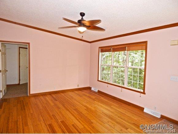 15 Lunsford Road - Photo 3