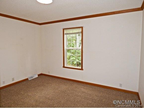 15 Lunsford Road - Photo 10