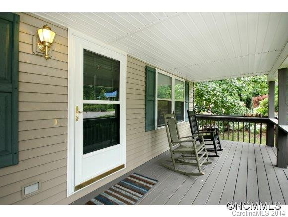 12 Crestview Court - Photo 2