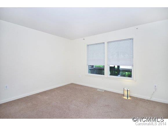 12 Crestview Court - Photo 11