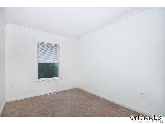 12 Crestview Court - Photo 12