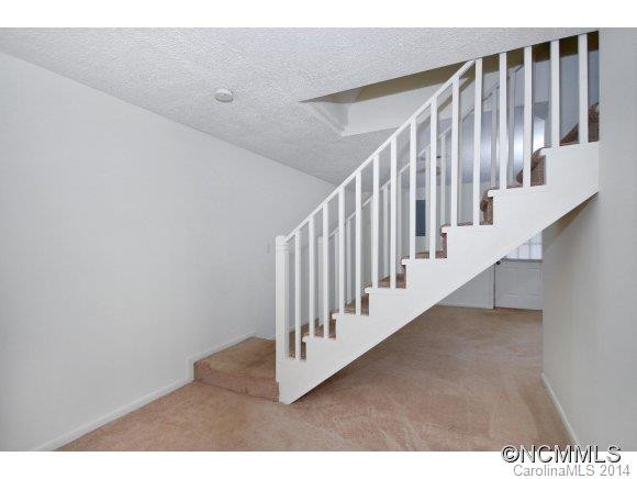 12 Crestview Court - Photo 14