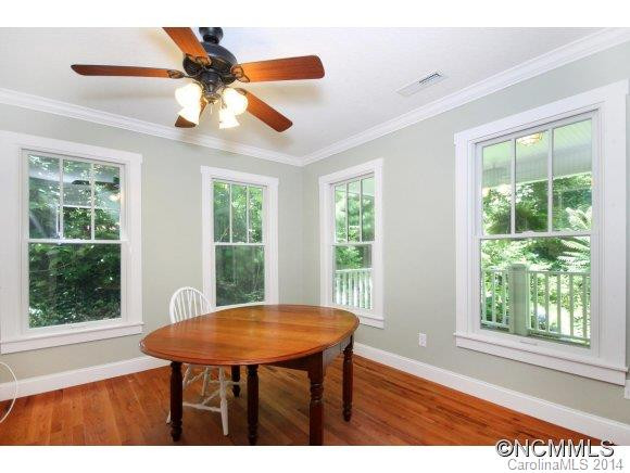 27 Oak Hollow - Photo 11