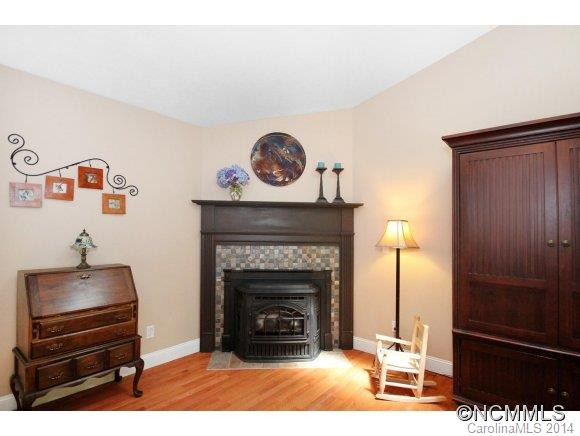 27 Oak Hollow - Photo 4