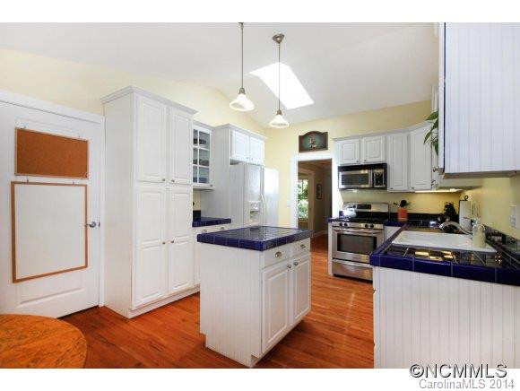 27 Oak Hollow - Photo 5