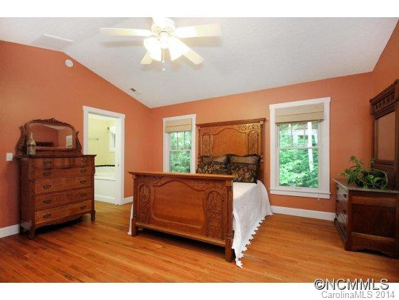 27 Oak Hollow - Photo 8