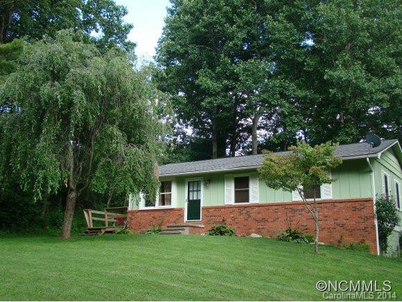 7 Eastcrest Dr