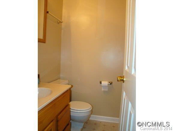 7 Eastcrest Dr - Photo 16