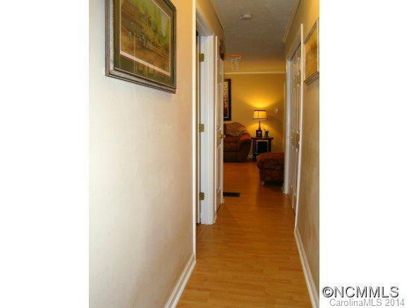 7 Eastcrest Dr - Photo 19