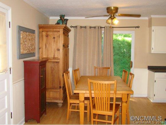 7 Eastcrest Dr - Photo 10