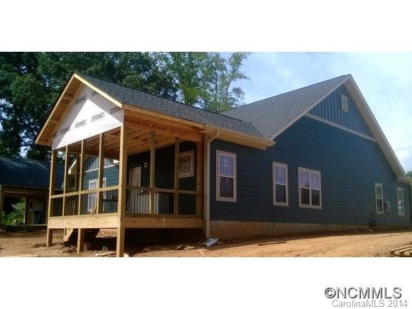 12 West Summit Ave