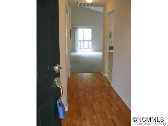 33 Tutor Lane - Photo 4