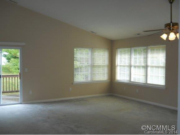 33 Tutor Lane - Photo 8