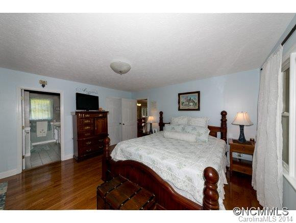 439 Deerhaven Lane - Photo 14