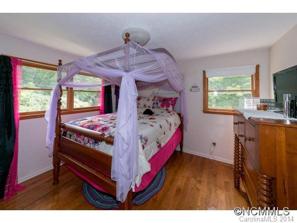439 Deerhaven Lane - Photo 16