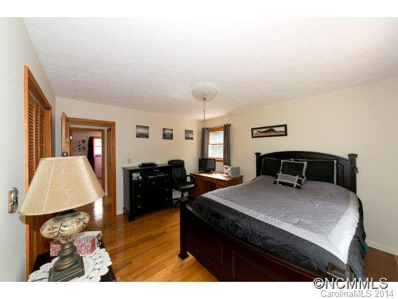 439 Deerhaven Lane - Photo 17