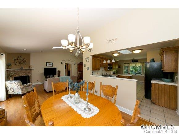 439 Deerhaven Lane - Photo 8