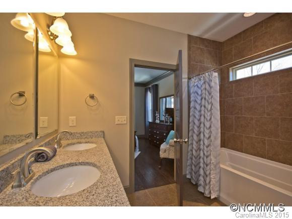 11 Allen Ave - Photo 8