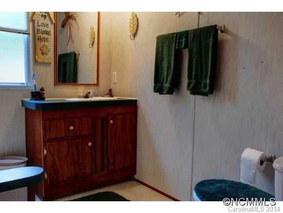  - Photo 4