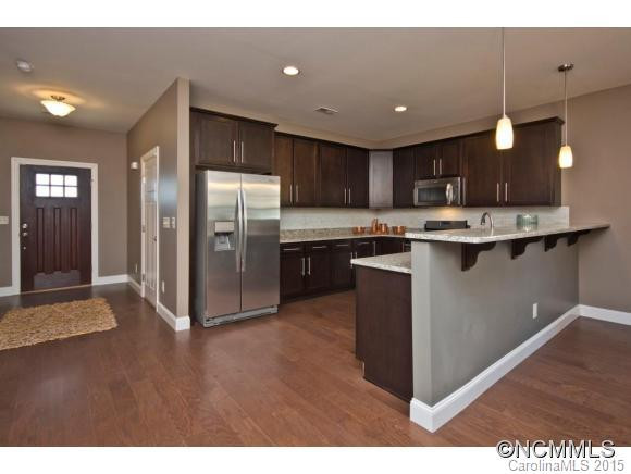 13 Allen Ave - Photo 5