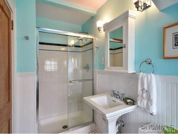 68 LANVALE AVE - Photo 13