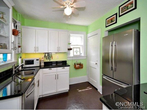 68 LANVALE AVE - Photo 8